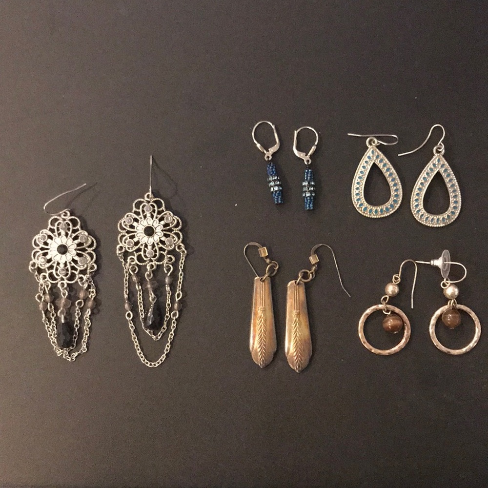 5 pairs of vintage earrings
